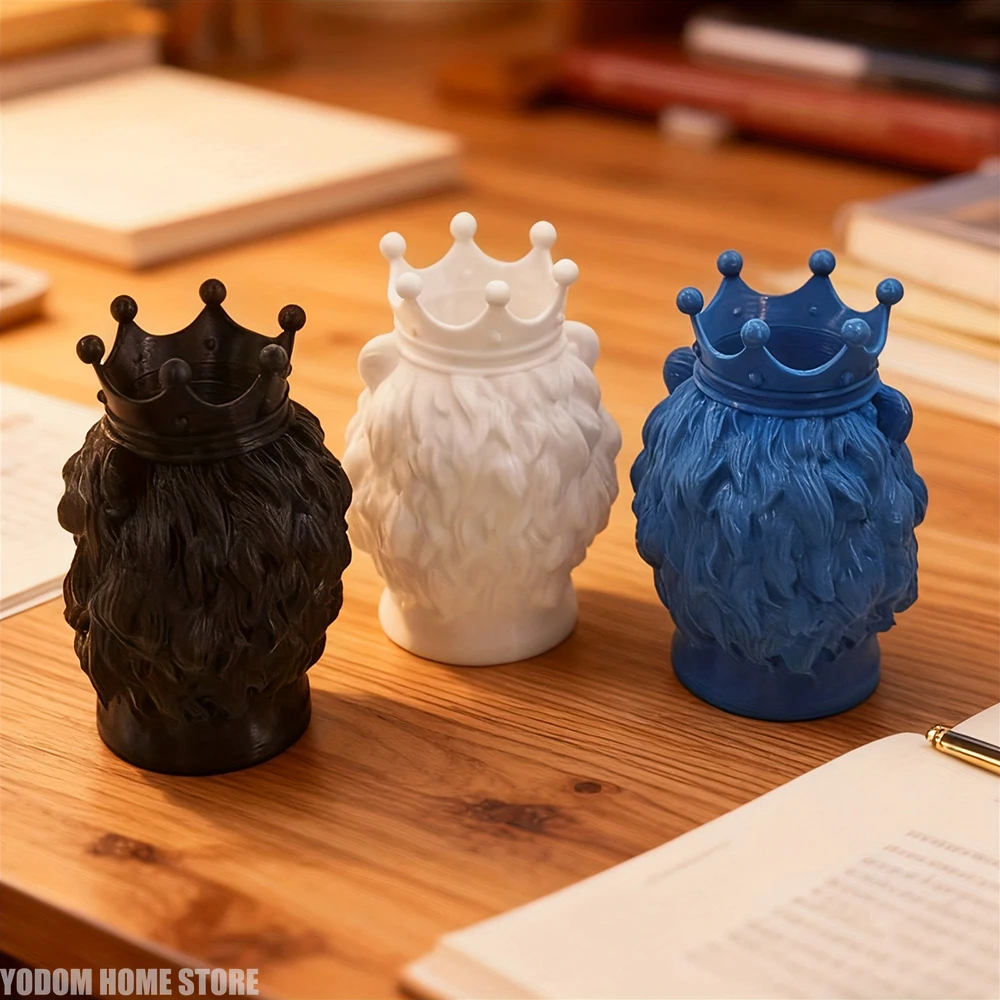 3D Printed Crown Lion Pen Holder, Suitable for Paint Brushes, Makeup Brushes, Stationery & Gel Pens
