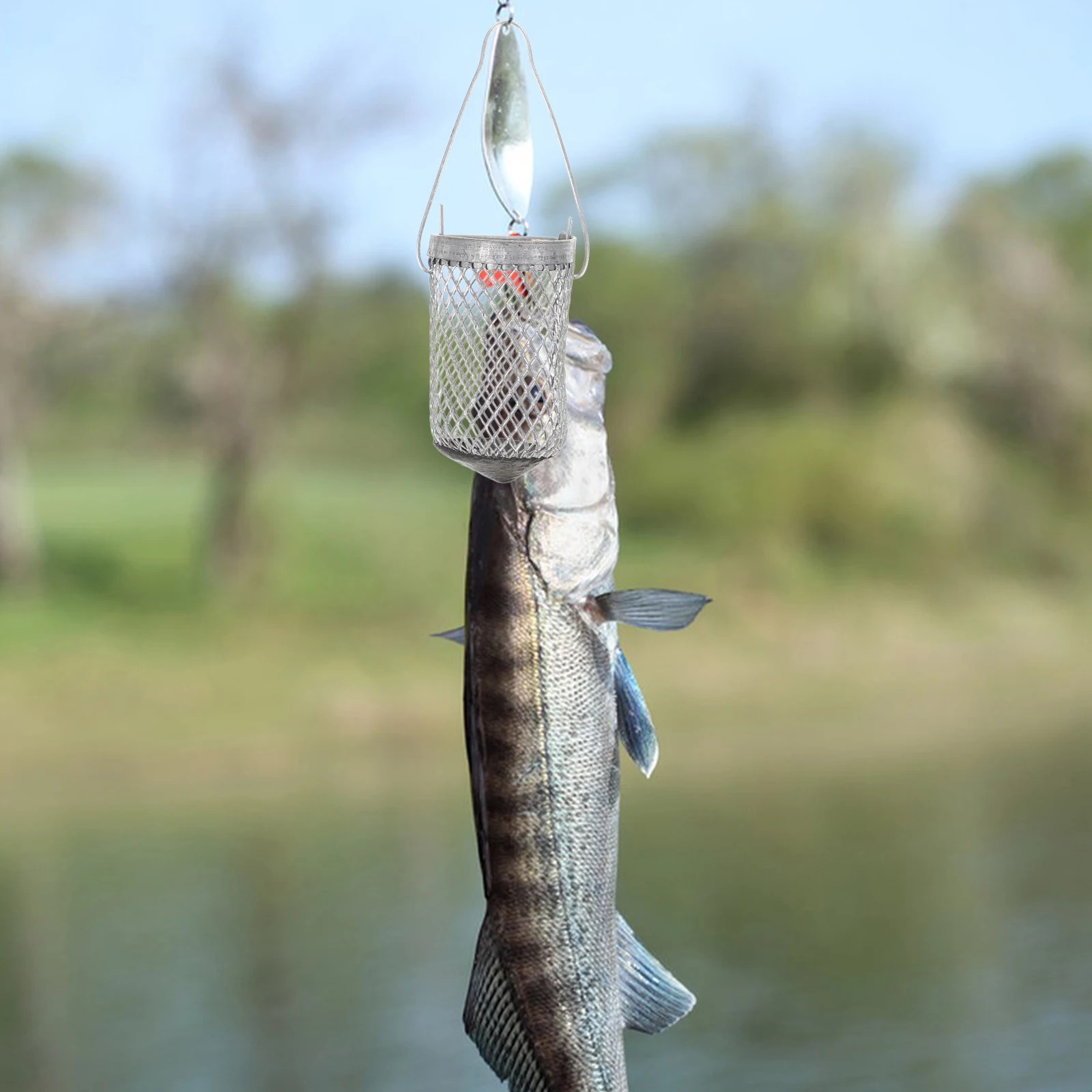 

2pcs Metal Bait Cage Fishing Trap Bowl Thrower Ocean Carp Holder Device Iron Durable Portable Lure Feeder Basket