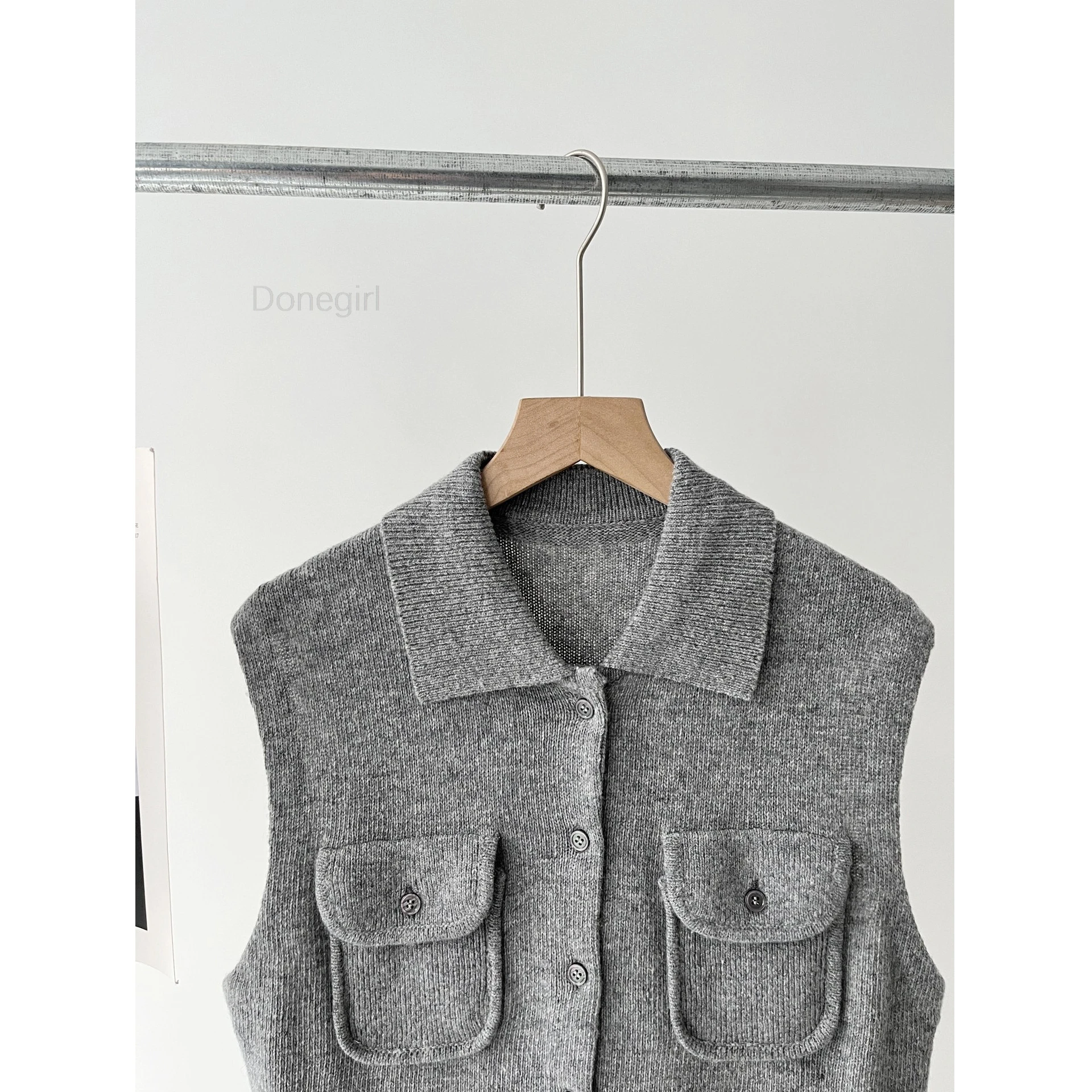 Donegirl 2024 Woman Fashion Knitted Vest Sweater Casual Slim Sleeveless Gray Cardigan Outwear Autumn