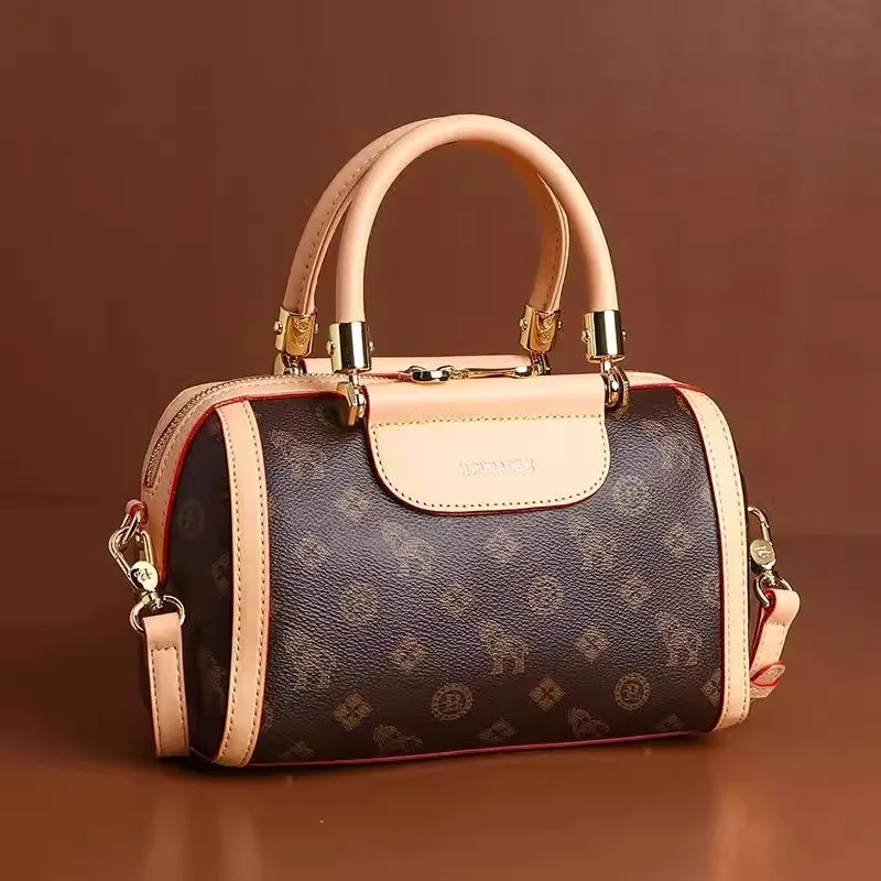 

Popular Designer Inspired Women's Handbag - Leather Messenger Bag With Shoulder Strap Classic Elegant For Ladies