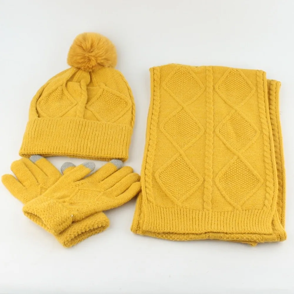 Yarmulke Elastic Scarf and Hat Set Touch Screen Warm Cold Proof Gloves Rhombus Patterned Solid Color Woolen Hat Daily