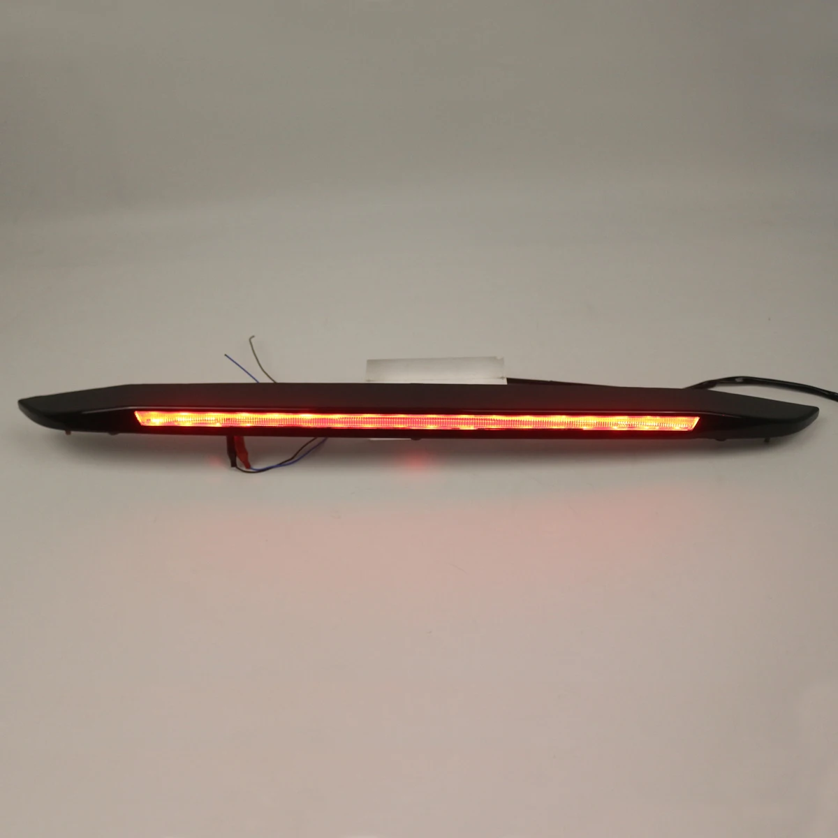 Car High Mount LED Rear 3RD Brake Light Tail Stop Lamp 42795725 Black Lens Fits For Chevrolet Malibu 2016-2025