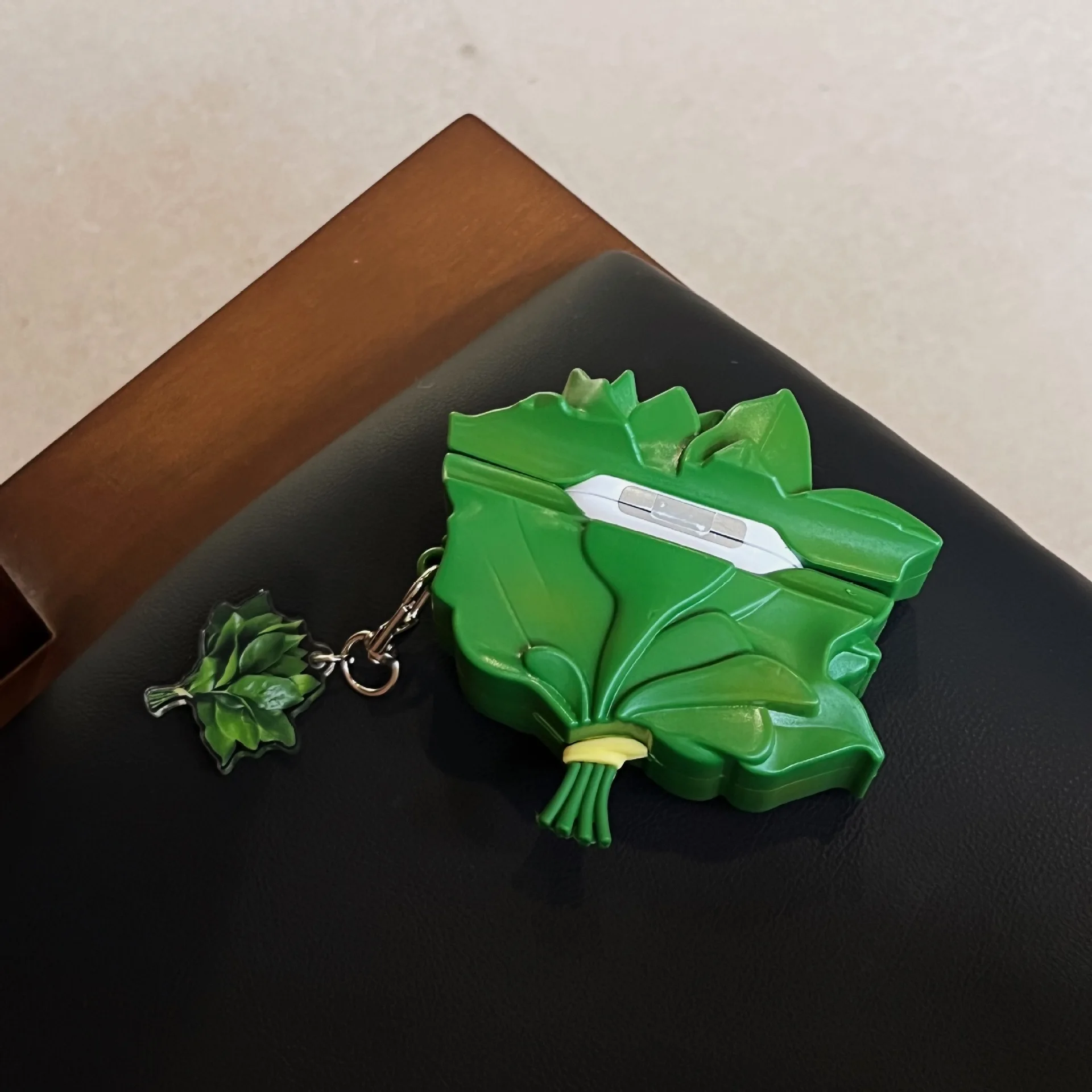 ثلاثية الأبعاد أنيمي يترك نمط سماعات الحال بالنسبة ل Airpods 1 2 4 3 ل Airpod Pro Pro 2 3 الغطاء الواقي هدية لأصدقاء العائلة عاشق