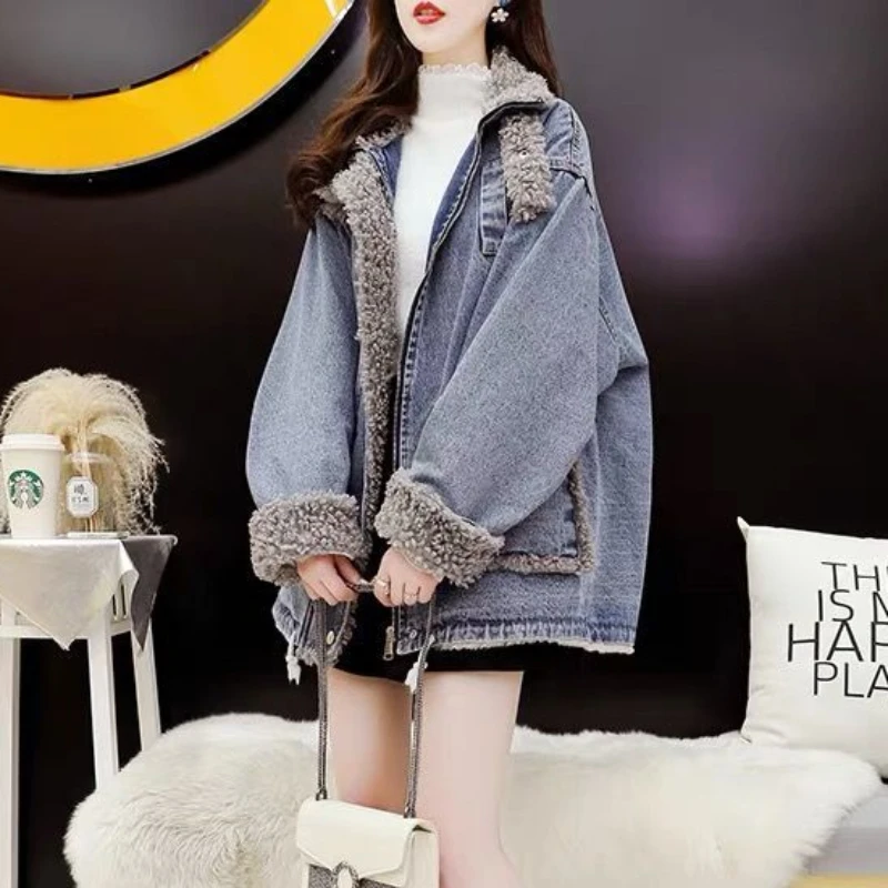 Wool Inside Padded Outerwear Warm Black Woman Jean Coat Winter 2024 for Cold Denim Jacket Women Patchwork on With Fur Plush Sale