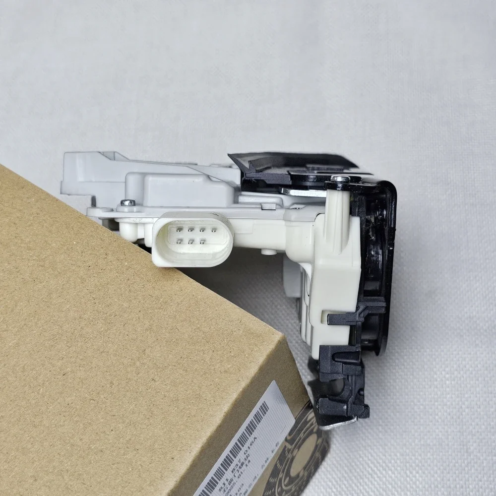 8J1837016A 3C1837016A FRONT RIGHT CENTRAL DOOR LOCK LATCH ACTUATOR 3C1837016B FOR VW PASSAT B6 FOR SKODA SUPERB FOR A4 A5 Q5 Q7 - Image 5