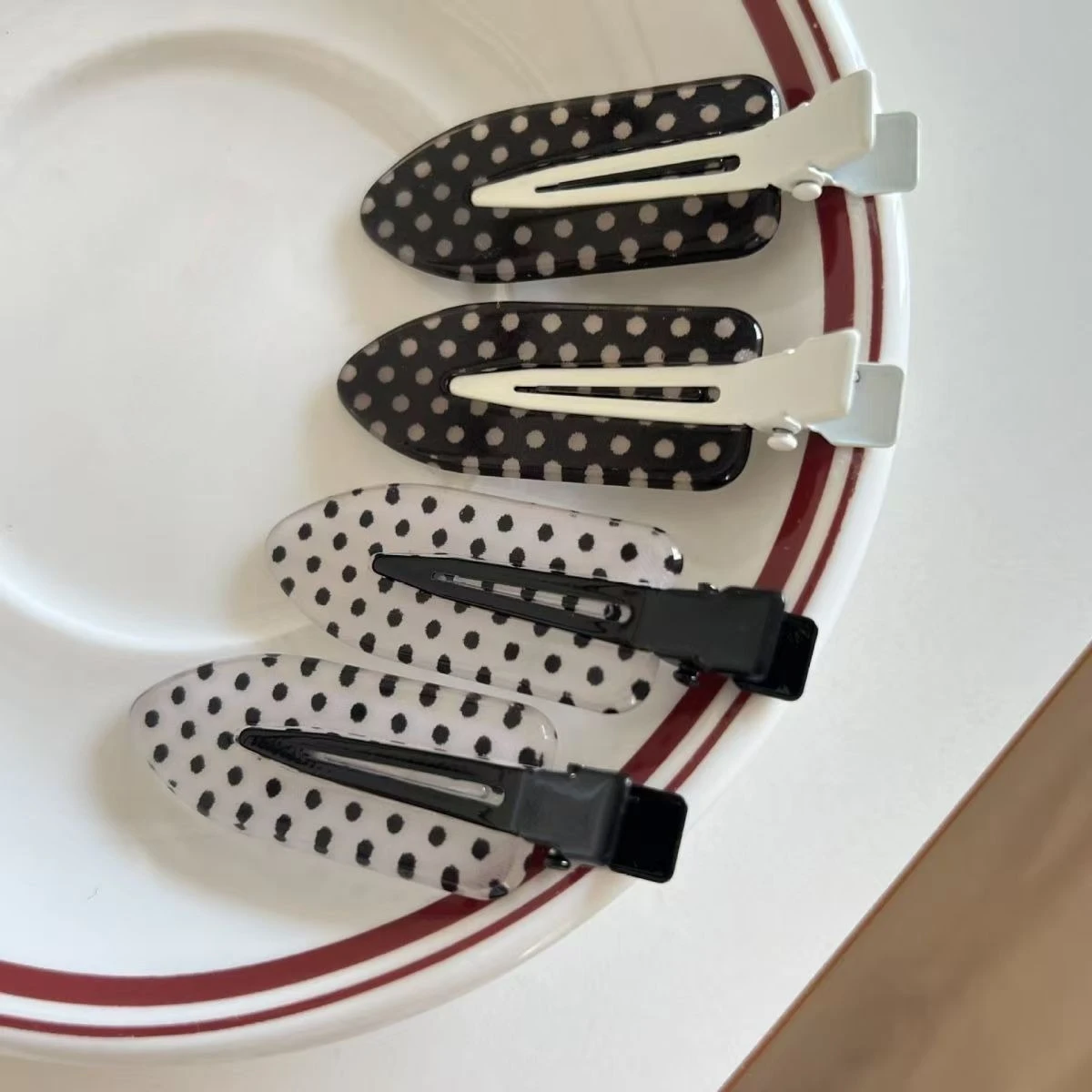 Black White Polka Dot Acrylic Hair Clips Minimalist Secure Hold Suitable for Daily Wear Party Outfits Hair Styling Accessories