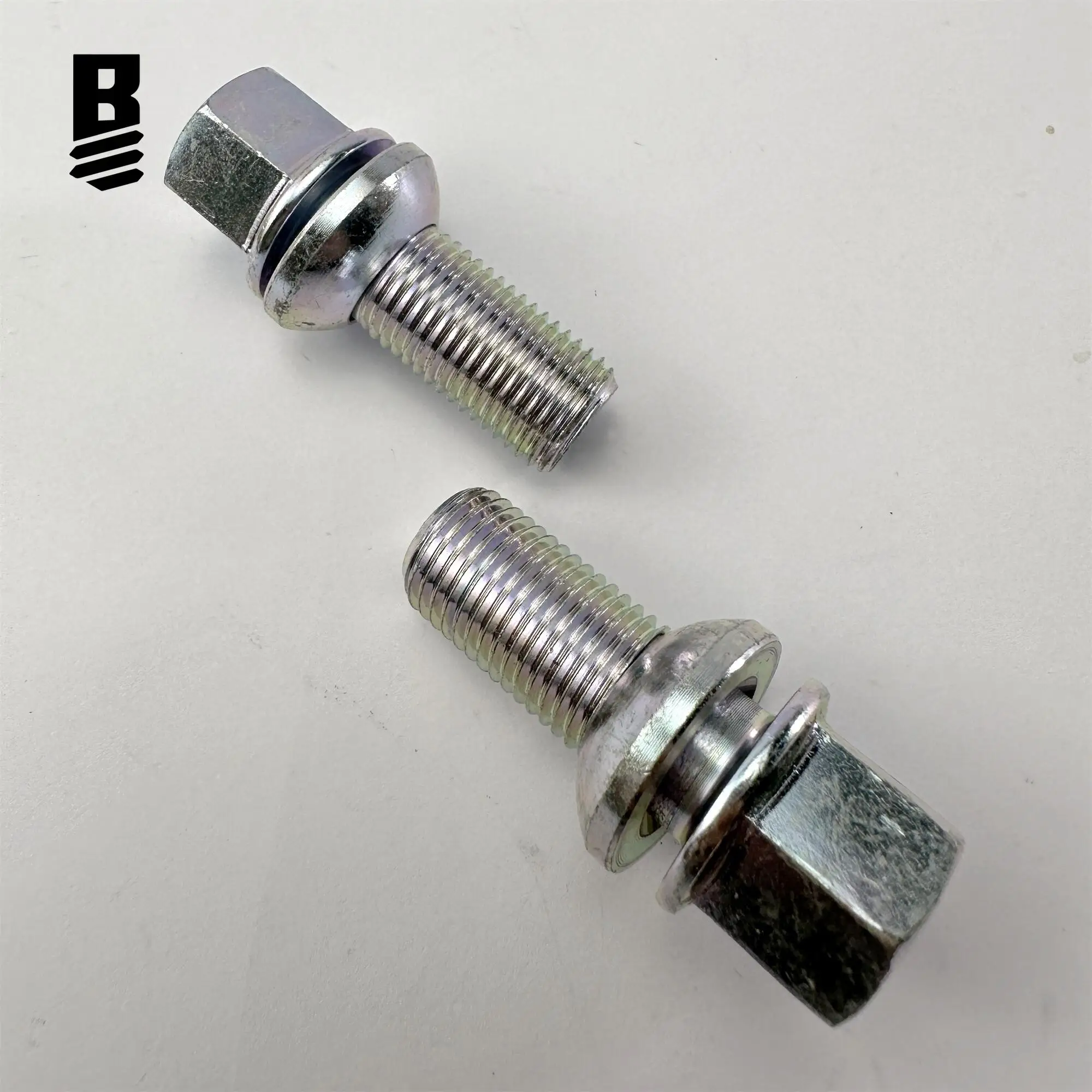 WHT002438 WHT002438B 4D0601139A BOLT BOSS Bolt for Audi VW Phaeton A3 A4 A5 A6 A7 A8 R8 TT