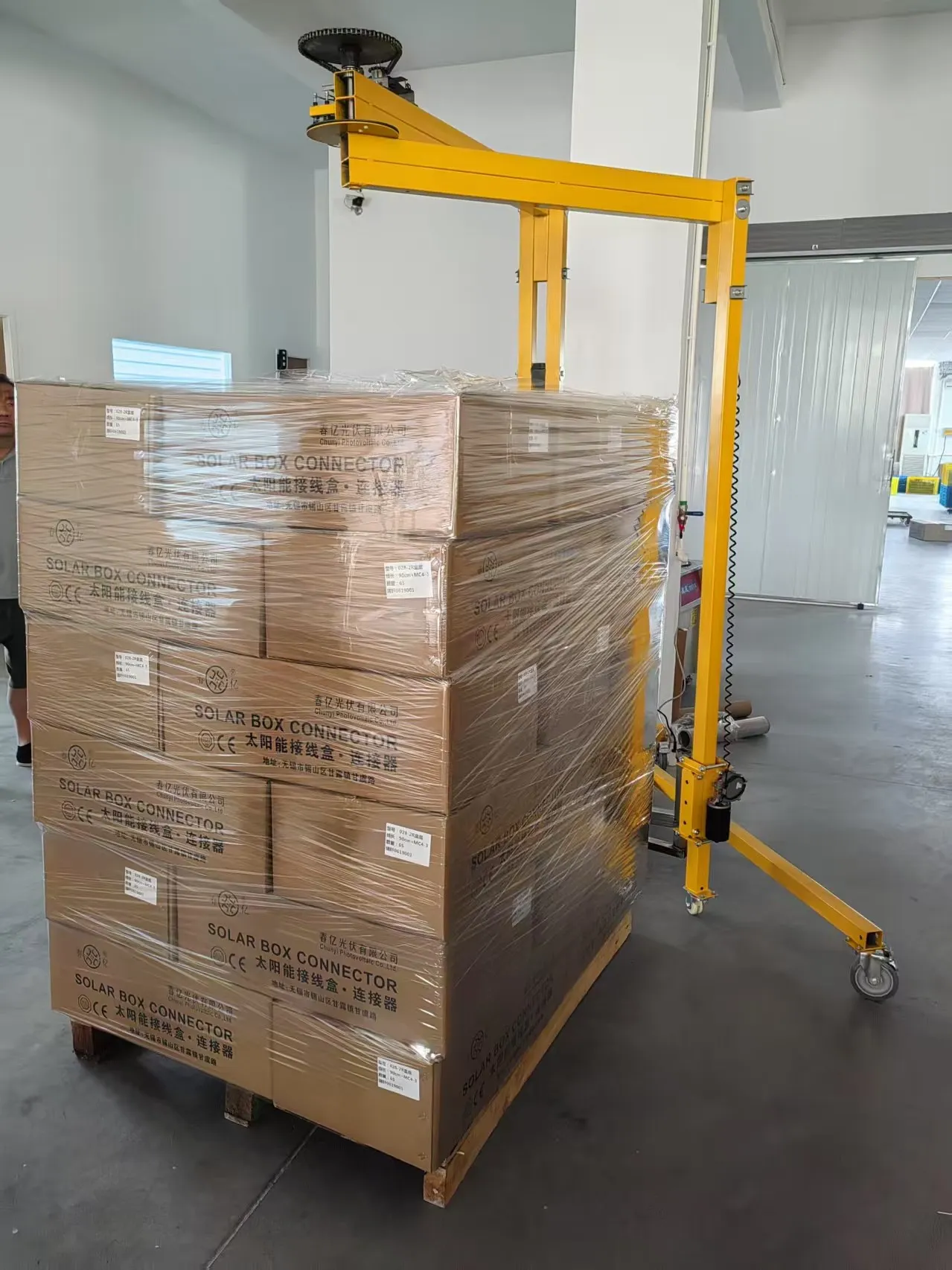 Winding film baler Automatic tray wrapping machine Industrial film pre-stretching winding machine Turntable packaging machine