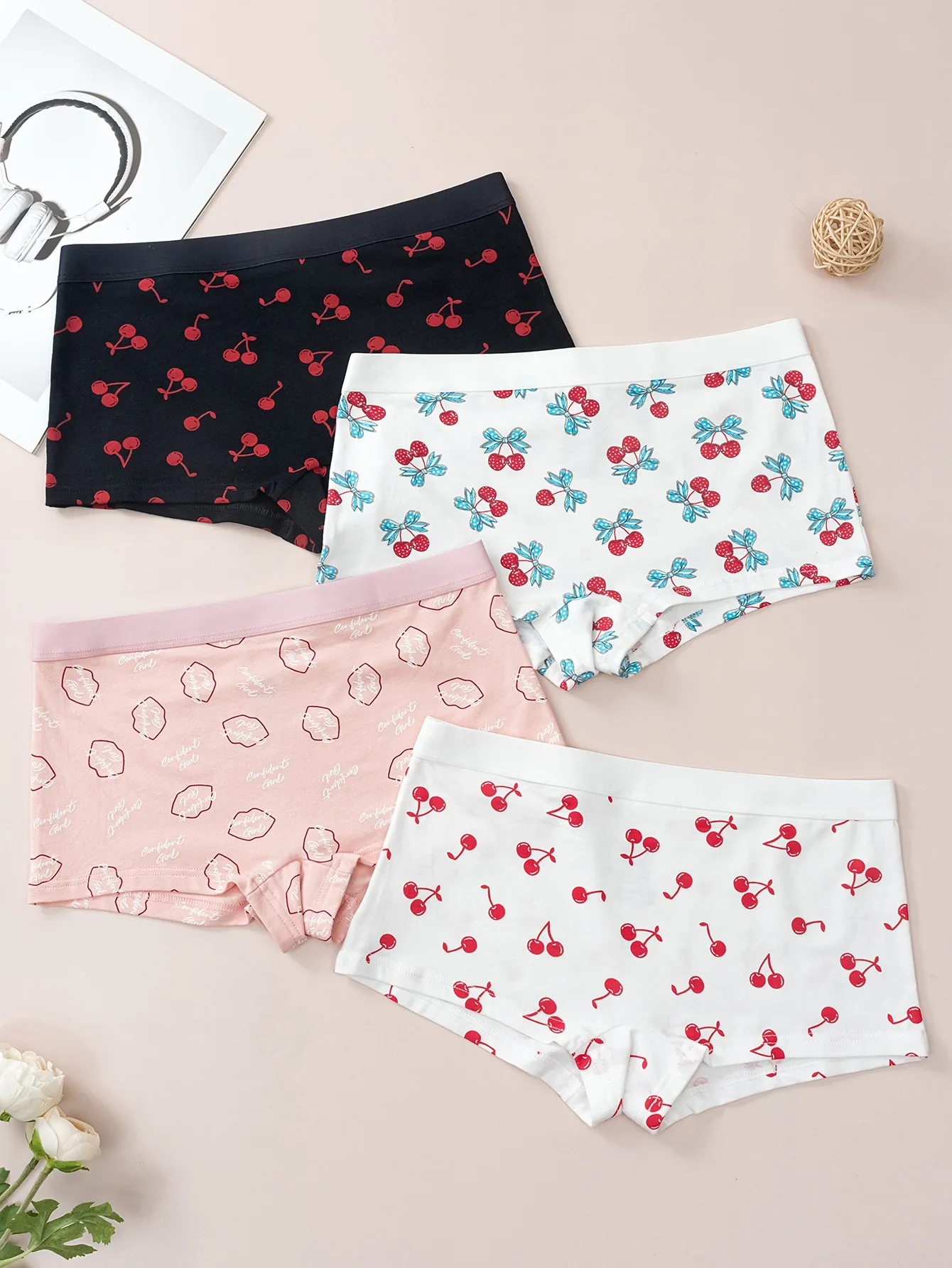 4 Pairs Of Cute Cot… - image