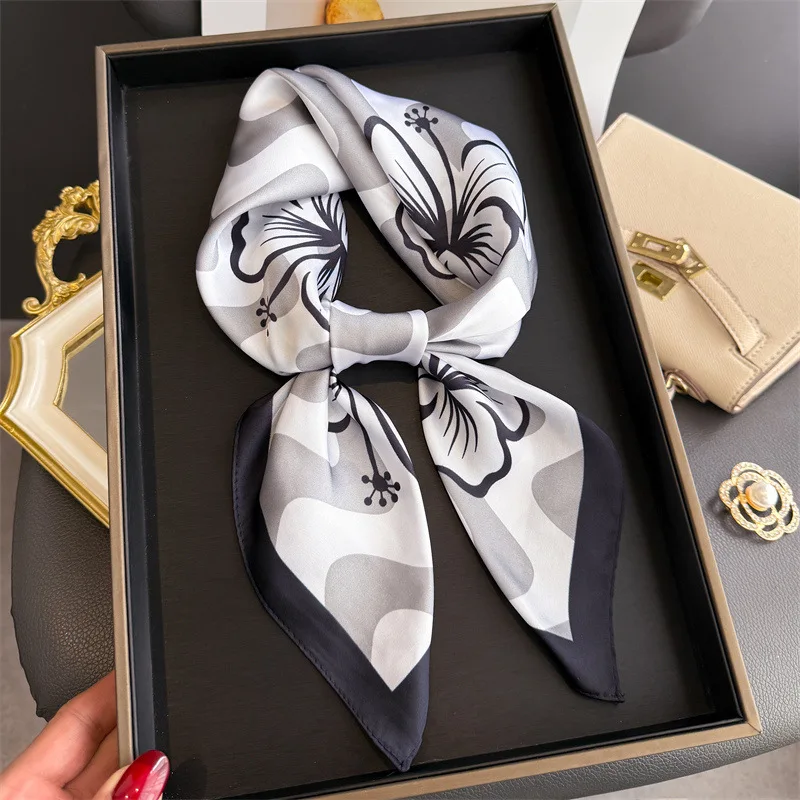 Luxuriöser quadratischer Seidenschal für Damen, Retro-Hijab, modisches Halstuch, Bandanas, weicher, eleganter, atmungsaktiver Schal