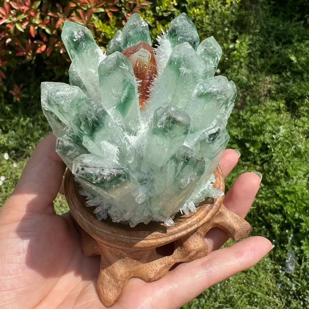 350-450g Rare Beautiful Green Ghost phantom Quartz Crystal Cluster Specimen 1pcs