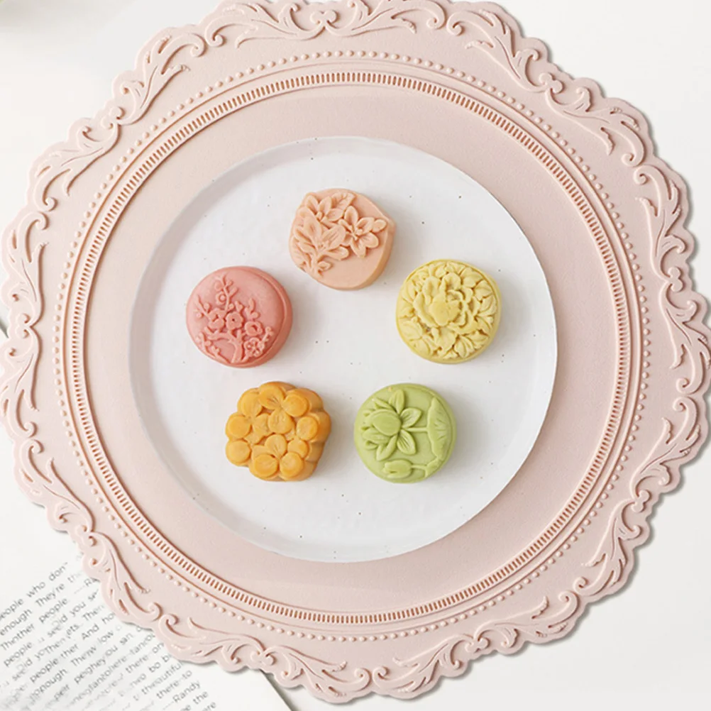 

1pc European Style Silicone Table Placemat Heat Resistant Pot Mat Embossed Design Spill Proof Easy Clean Heat Insulation