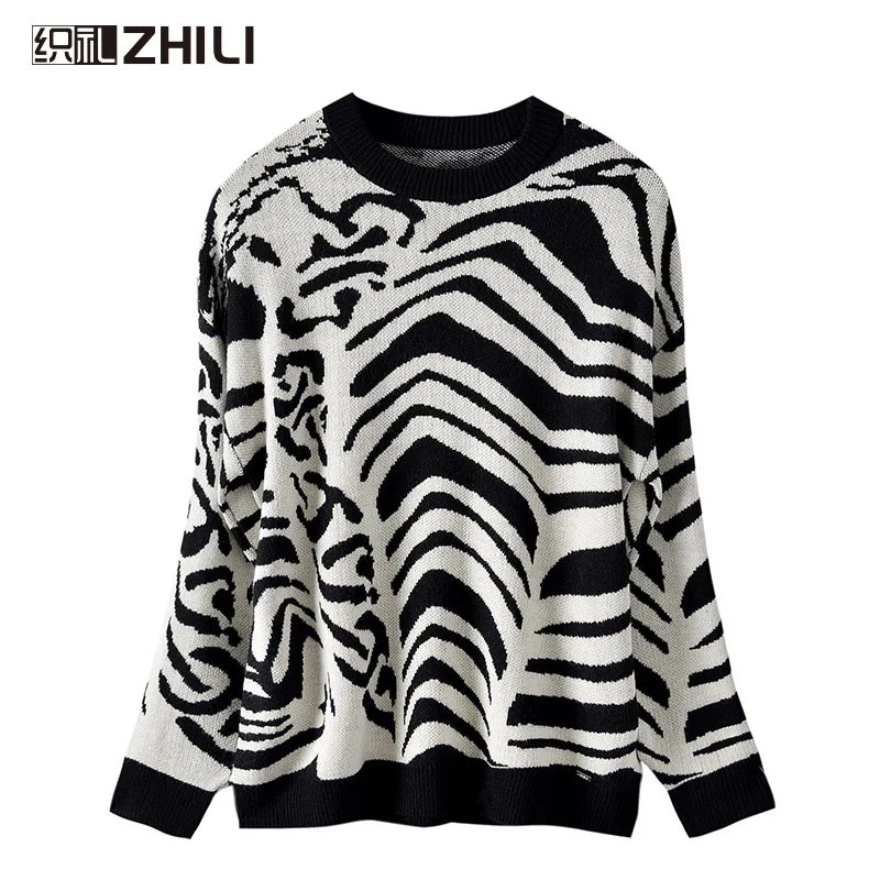 

Women's Sweaters Casual Oversized Leopard Printed Crew Neck Long Sleeve Knitted Pullover Tops for Winter