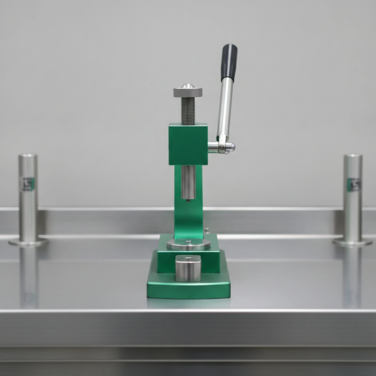 Watch Case Press Manual Watch Back Closer Tool Professional Sturdy for Watchmakers, Workbench