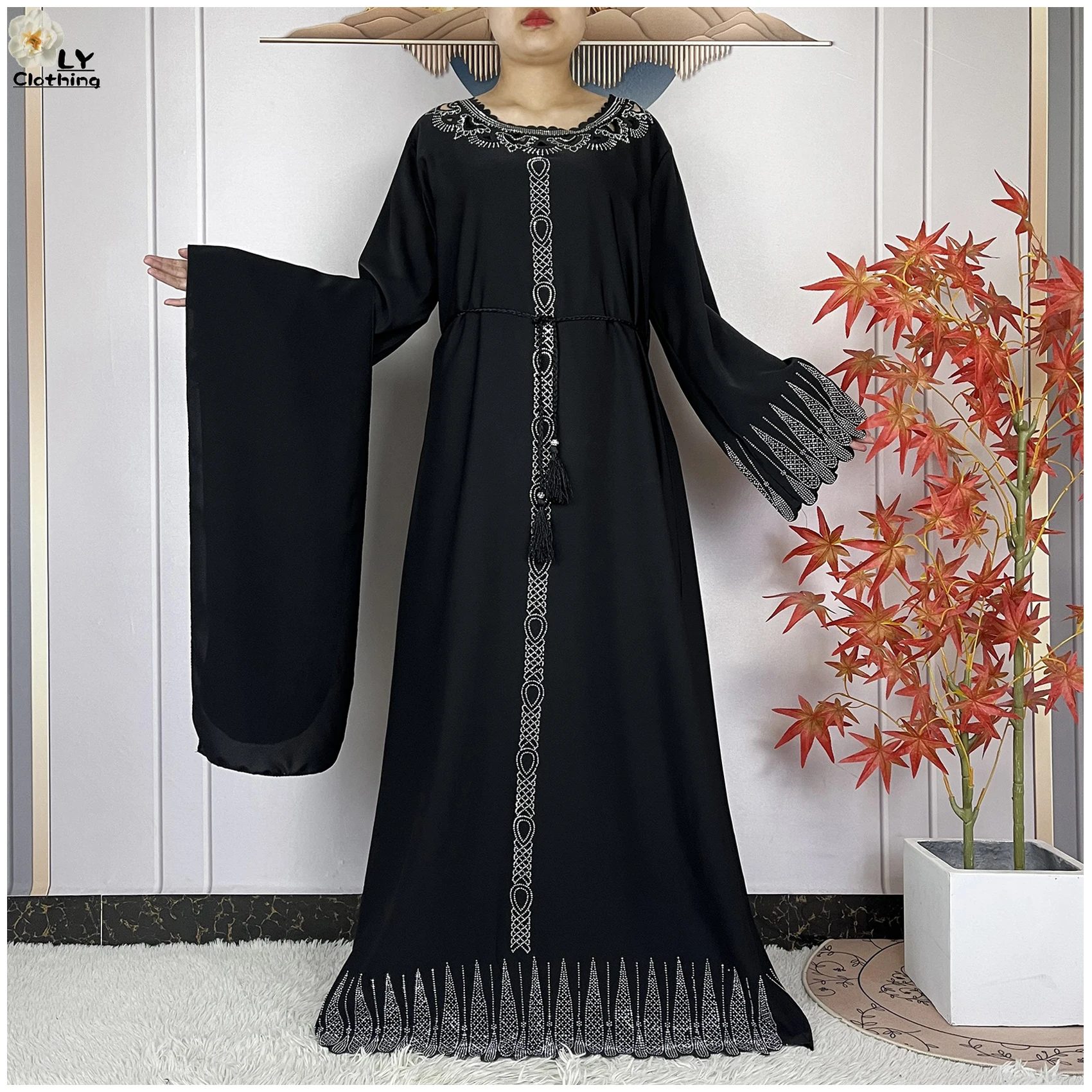 

Новинка 2024 года, роскошное мусульманское платье Абая Дубай для женщин, элегантное арабское женское платье Абая с бриллиантами, свободная исламская одежда из Турции с длинными рукавами