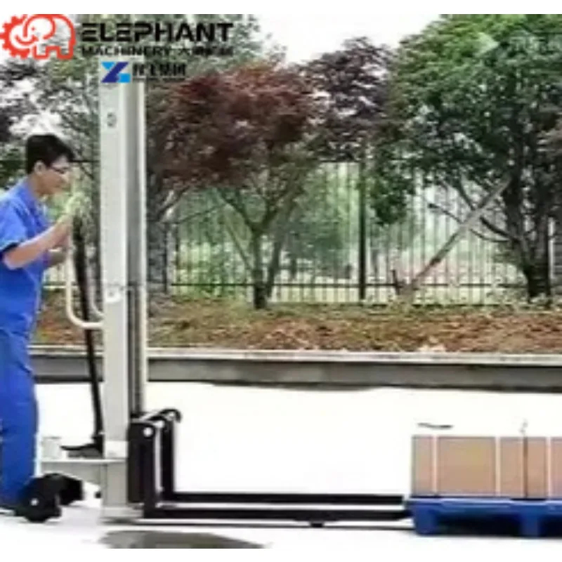 Indoor Electric Pallet Stacker Low Noise Eco Friendly Warehouse Handling