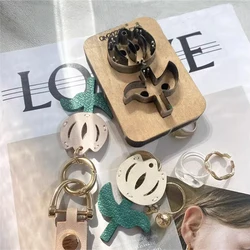 Tulips Design Keychain Pendant Die-cutting Template,DIY Punching Knife Mold,Customized Deisgn,Suitable For Leather,Silicone,Felt