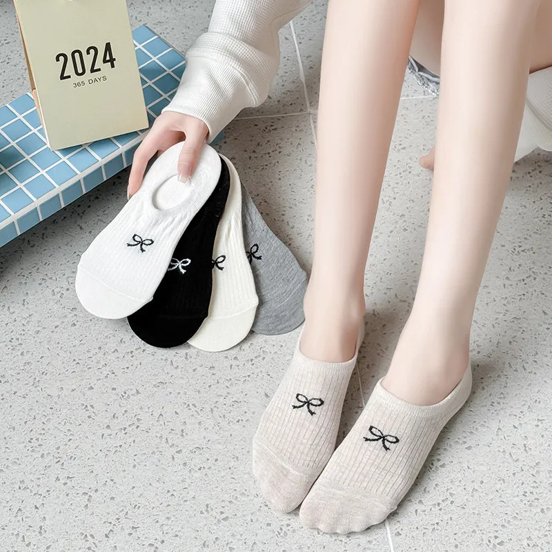 Women Low Cut Sock Slippers Summer New Designer Simple Solid Color Bow Invisible Sock for Women JK Thin Anti-slip No Show Socks