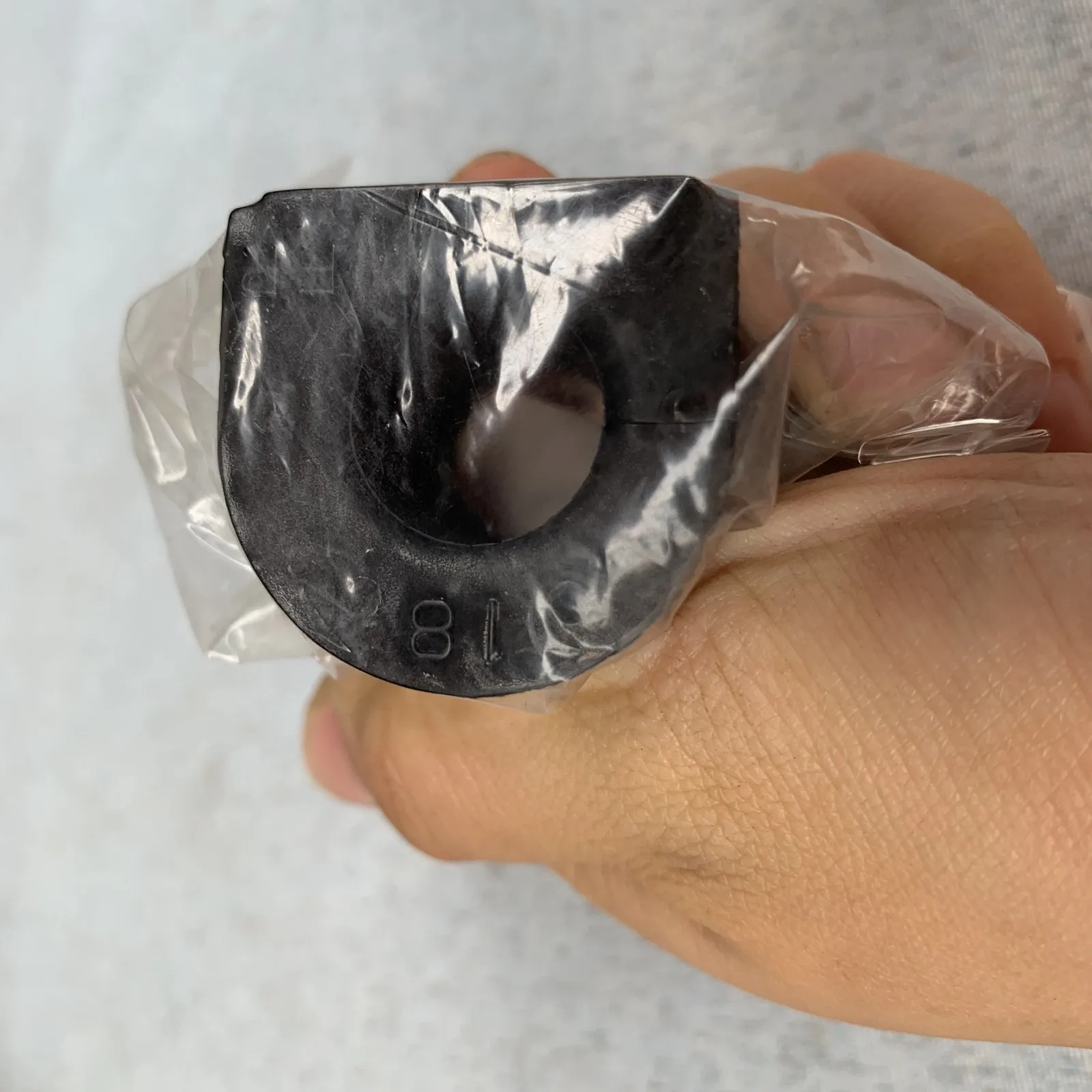 

FOR 2 PCS 2015-2016 Honda CR-V Rear Sway Bar Bushing Stabilizer Holder 52306-T1W-A01