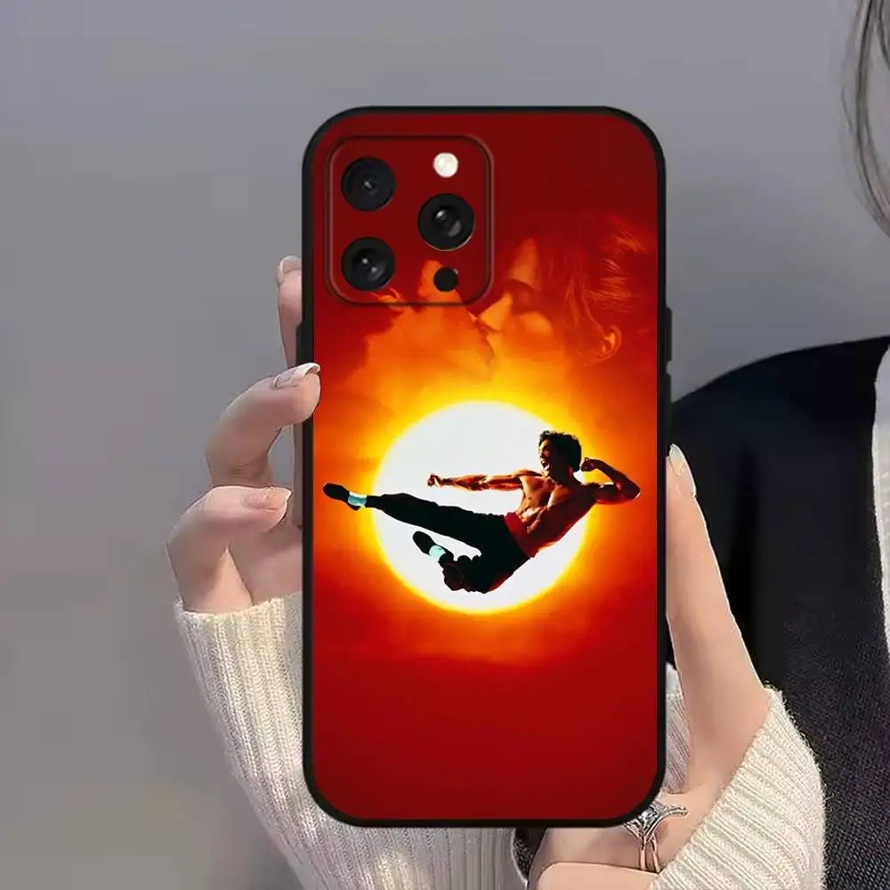 حافظة هاتف B-Bruce Lee-es رائعة لهاتف iPhone 16e,16,15,14,13,12,11,Pro,X,XS,Max,XR,Plus,غطاء أسود ناعم صغير