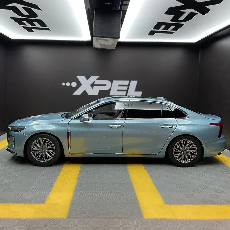 Century Dragon 2023 새로운 Hongqi H5 세단 1:18 합금 시뮬레이션 자동차 모델 컬렉션 선물