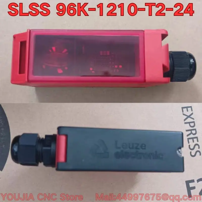 Used SLSS 96K-1210-T2-24 sensor functions normally. Figure 2: Missing transparent cover.