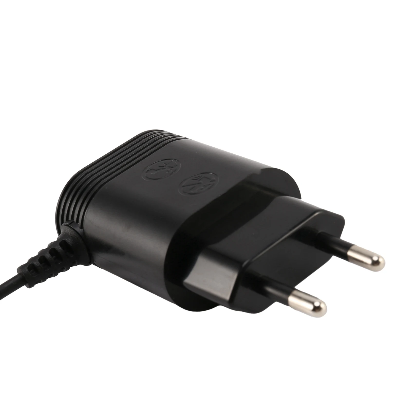 

Адаптер питания BABZ-2X для бритвенных машинок (вилка EU) для моделей HQ8505/6070 (EU-вилка)