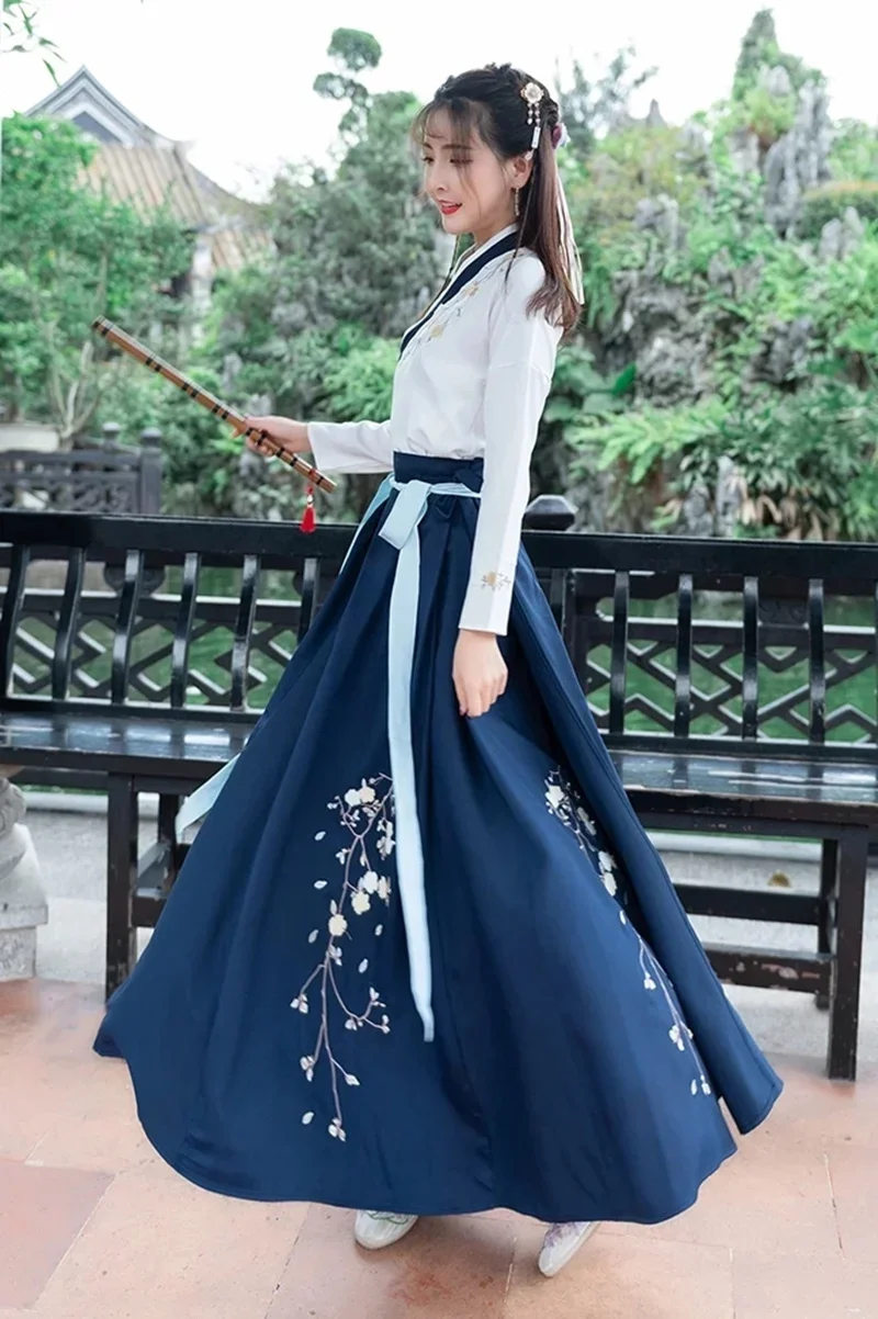 Gaun Hanfu Plum wanita tradisional Cina, 4 warna, kostum tradisional Tiongkok, gaun peri segar, elegan, kinerja panggung, kostum Dinasti Tang, kostum kuno