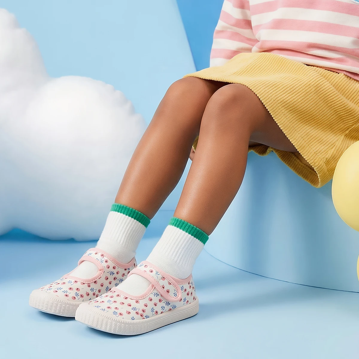 Girls' Fashionable Casual Sports Shoes Spring and Summer Soft Soles Suitable for Indoor and Outdoor Kindergarten Students