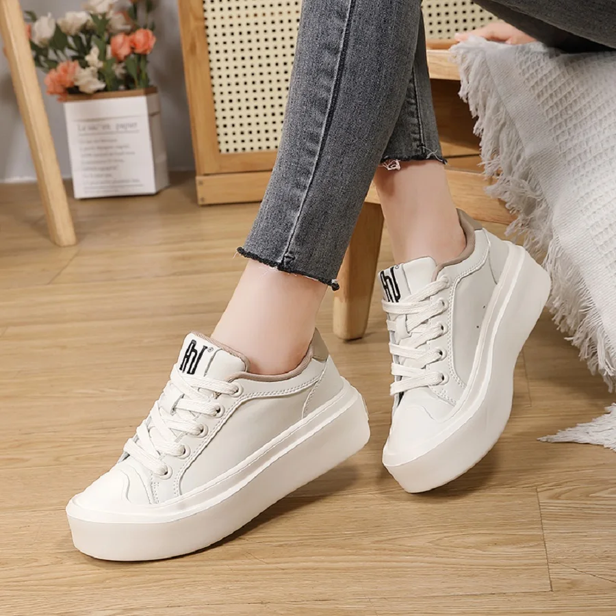 

Spring and summer women's shoes male and female couples thick soles small white shoes female low top board shoes all sports casu