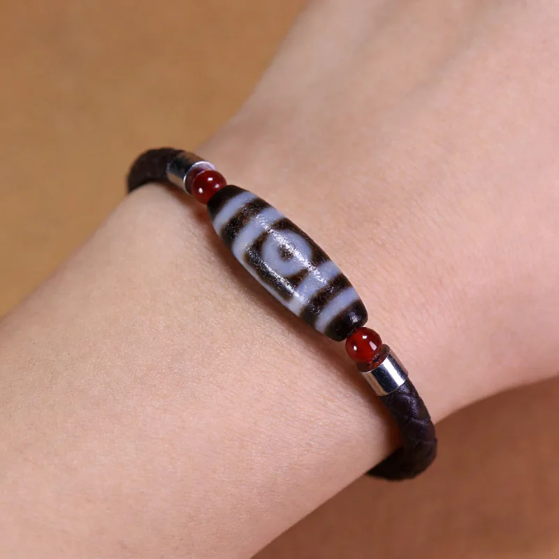 Tibetan natural authentic old mine raw agate black and white dragon scale three-eye dzi bead magnetic leather cord bracelet