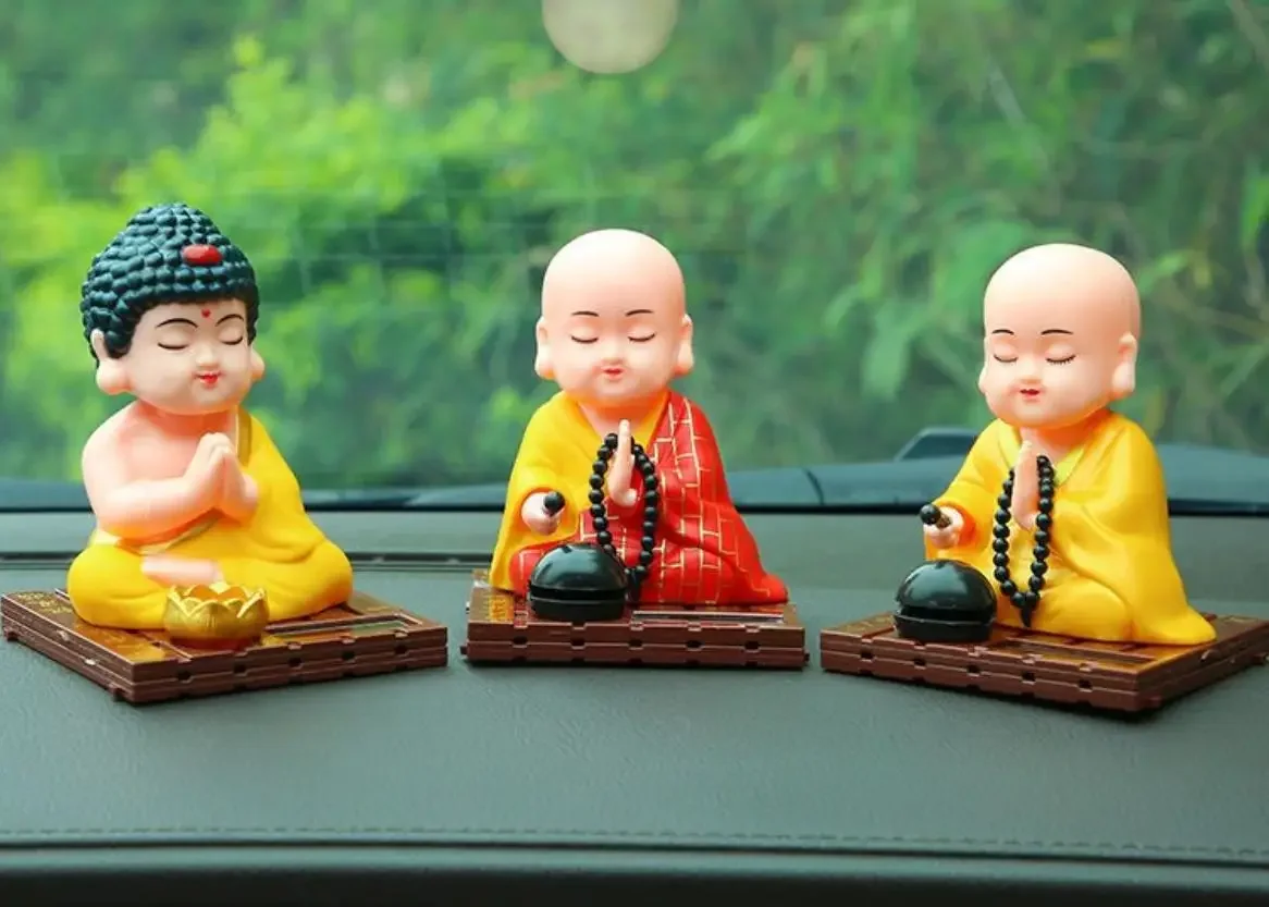 Solar Little Monk Creative Car Decoration Toys Chinese Style Little Novice Monk Shaking His Head Toy Creative Children