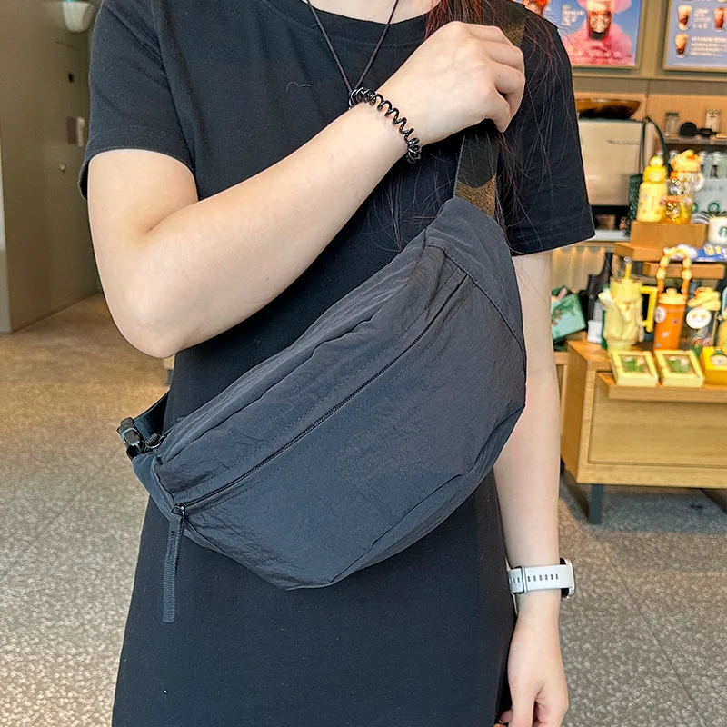 korean-style-women's-casual-sports-riding-chest-bag-small-backpack-neutral-nylon-crossbody-waist-bag-for-cycling-travel