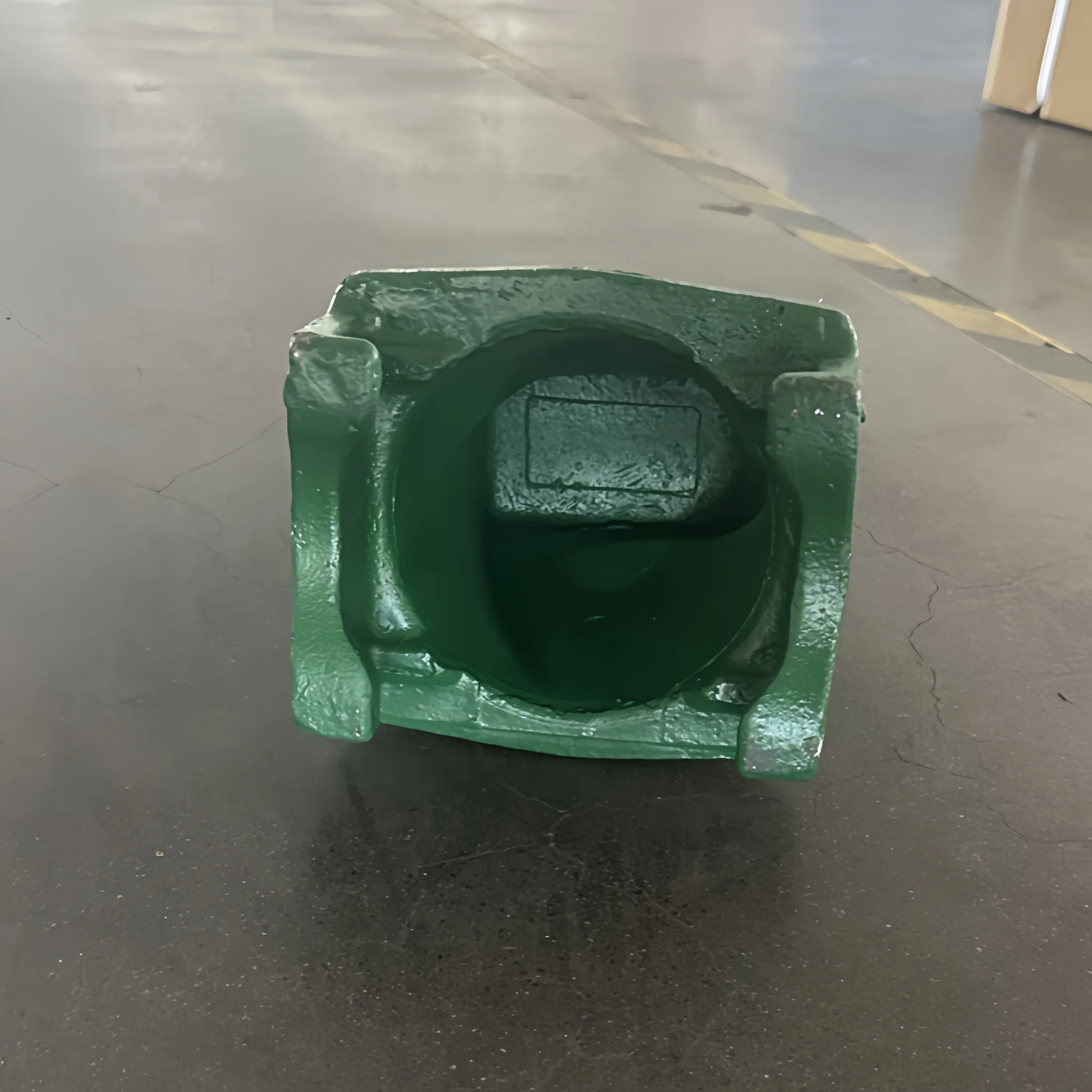 Iron Excavator Shovel Bucket Tooth Essential Mining Machine Parts with Part Number 4472424