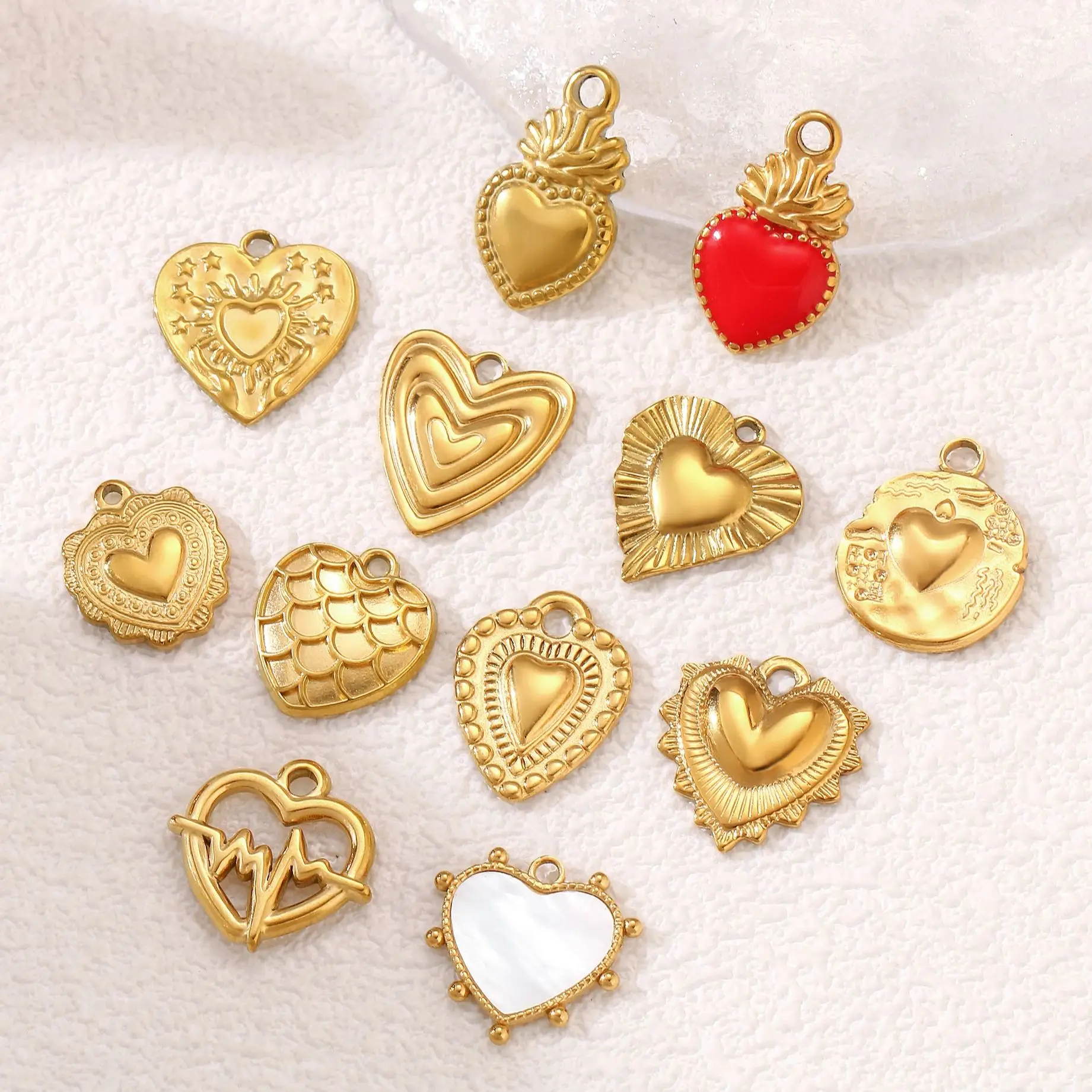 3Pcs Heart Charms for Jewelry Making Stainless Steel Romantic Love Embossed Hearts Pendant Handmade DIY Necklace Jewelry Finding