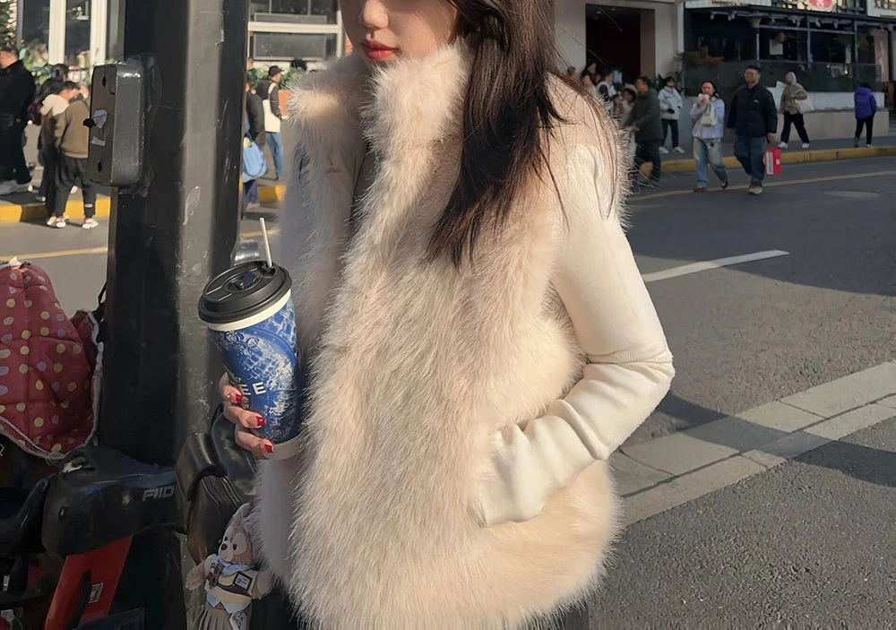 

Fleece Fur Vest Women's 2025 Autumn and Winter New Wool Coat Short Versatile Stand-up Collar