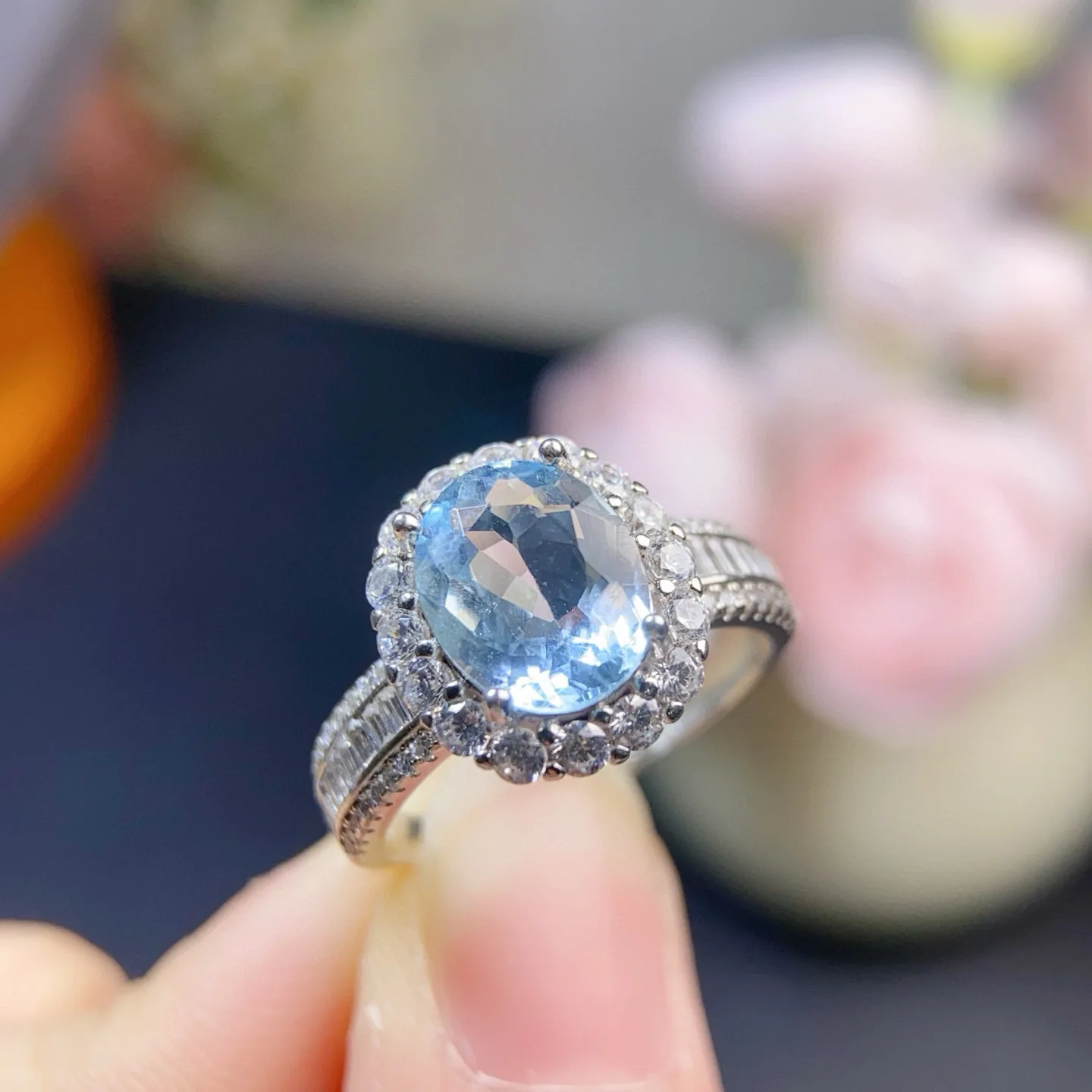 

Кольцо с натуральным аквамарином, 8x10 мм, очищающий вокруг глаз драгоценный камень с блестящим огнем, прецизионная установка из стерлингового серебра S925