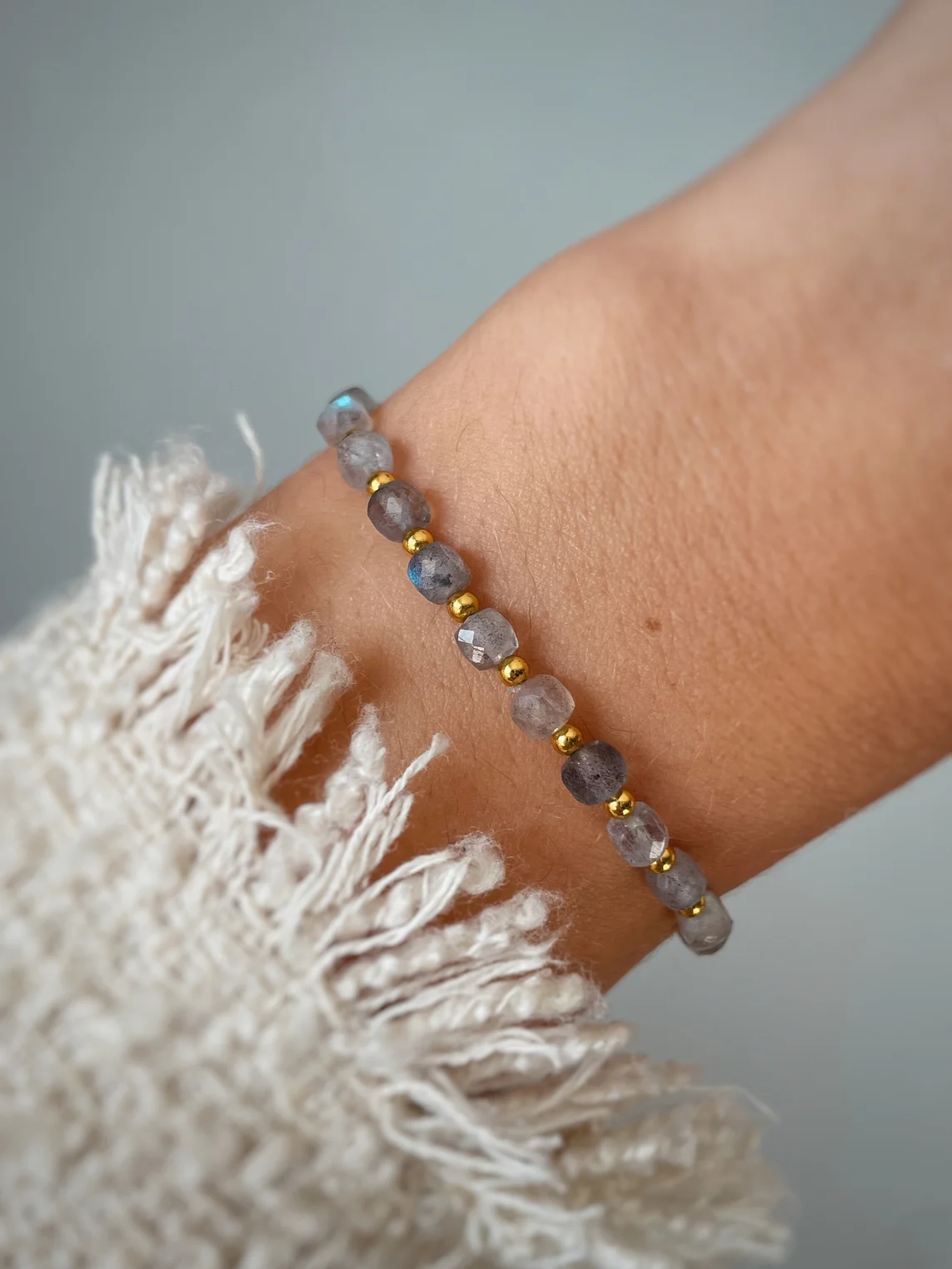 

Natural Labradorite Stone Bracelet for Women Healing Energy Beaded Bracelet Handmade Adjustable Pulseras Jewelry Gift for Her