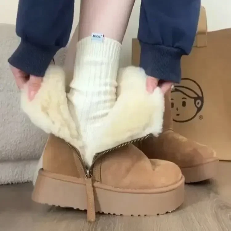 Thick cotton boots with added fleece, 2024 new warm fur integrated short tube thick sole snow boots, women's side zipper