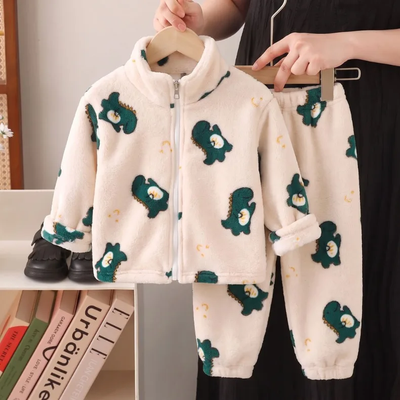 Kinder-Hausanzug-Set für Jungen und Mädchen, doppelseitiger Fleece und verdickter Samt-Pyjama mit Jacke, warmes zweiteiliges Set – Detail 3