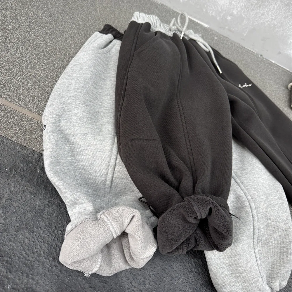 2025 Winter New Boys' Pants with Velvet Medium and Large Thickened Pants for Children