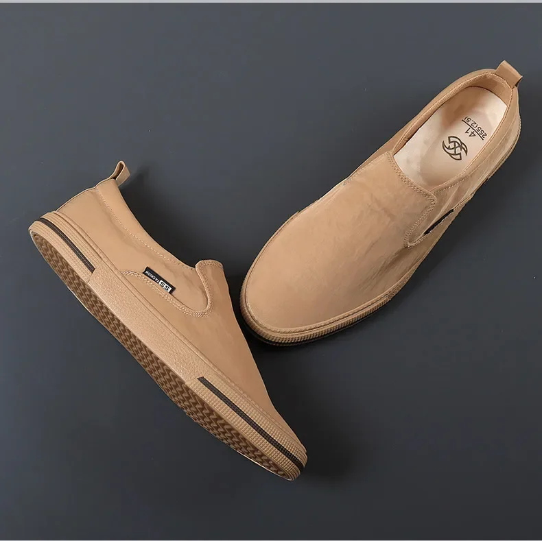 Mens Shoes Loafers New Men\'s Casual Sneakers Soft Breathable Canvas Comfortable Men Lazy Oxford Zapatos De Hombre