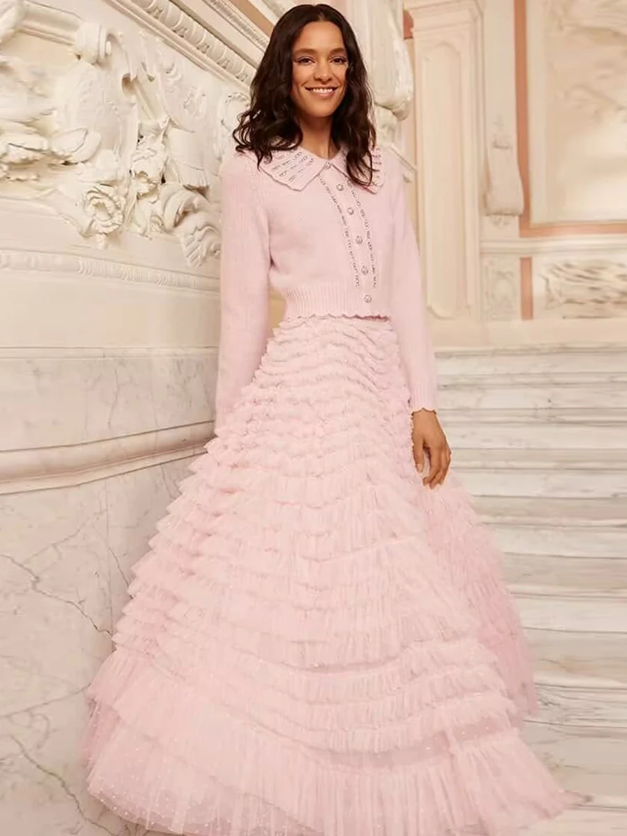 Fashion gentle temperament age reduction pink sweater gauze cake skirt two-piece set