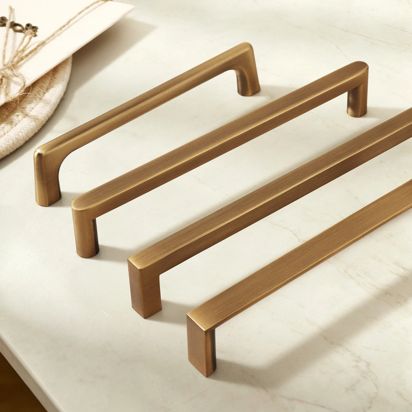 Brass brushed color European minimalist cabinet, wardrobe drawer, shoe cabinet, furniture hardware, aluminum alloy handle