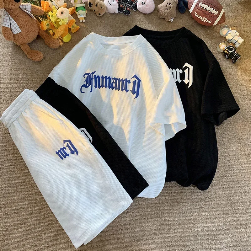 مجموعة رياضية ترفيهية بأكمام قصيرة ذات ملمس رائع من الحرير الجليدي للرجال، تي شيرت فضفاض قابل للتنفس، ملابس غير رسمية للربيع والصيف والخريف