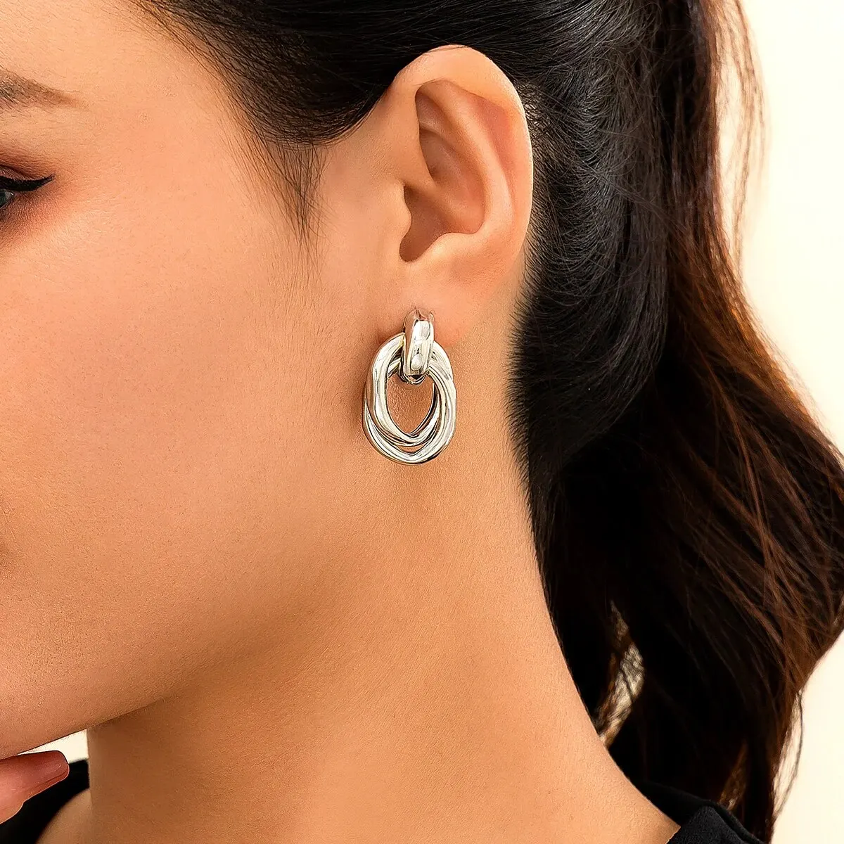 Classic Trendy Gold Color Geometric Irregular Stud Earrings for Women Design Sense Knot Piercing Earring Fashion Jewelry Gifts