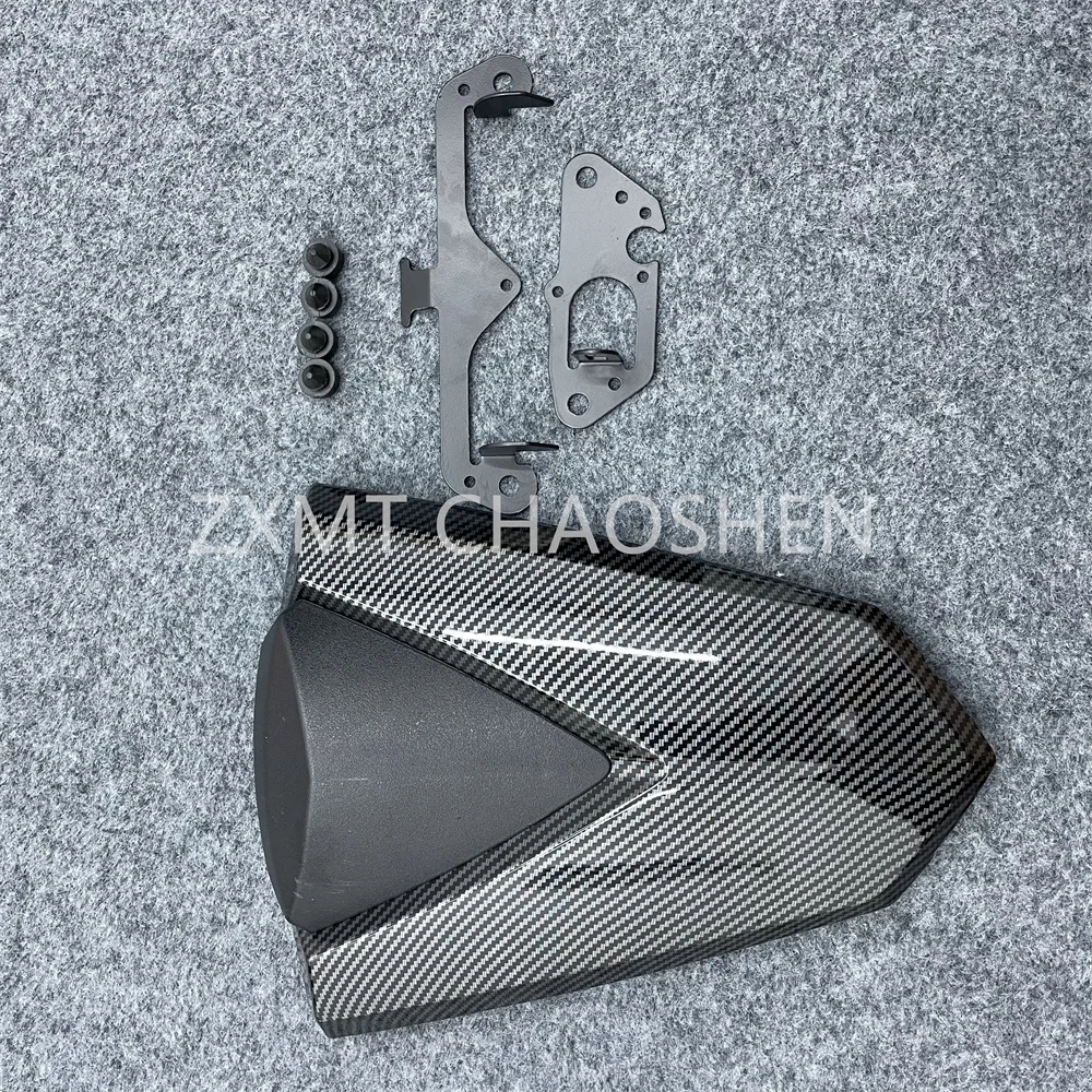Applicable to R3 YZF-R25 rear hump carbon fiber paint 2014 2015 2016 2017 2018 2019 2020 2021 2022 2023 2024