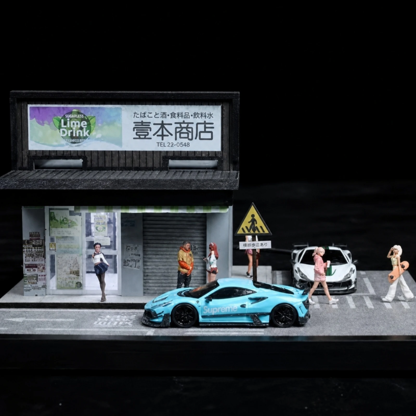 Street-Scene Model with Storefront Realistic Display Diorama Assembly Model Connectable Compact for Collectors, Hobby Project