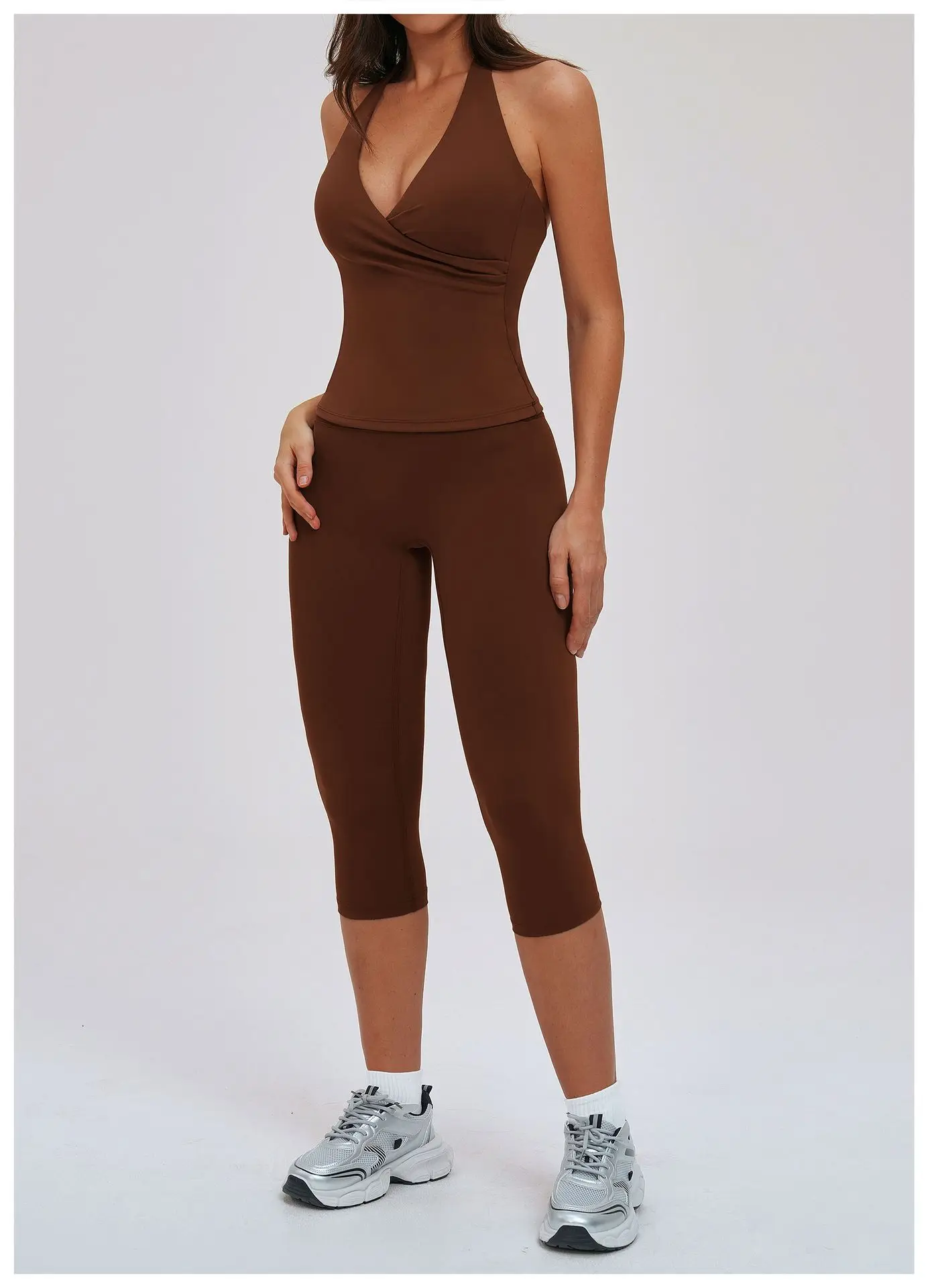 Yoga Capri Pants Suit 2 Pieces Gym Set Women Backless Tops Capri Pants Set Gym Suit Fitness Athletic Wear Sportswear Workout Set