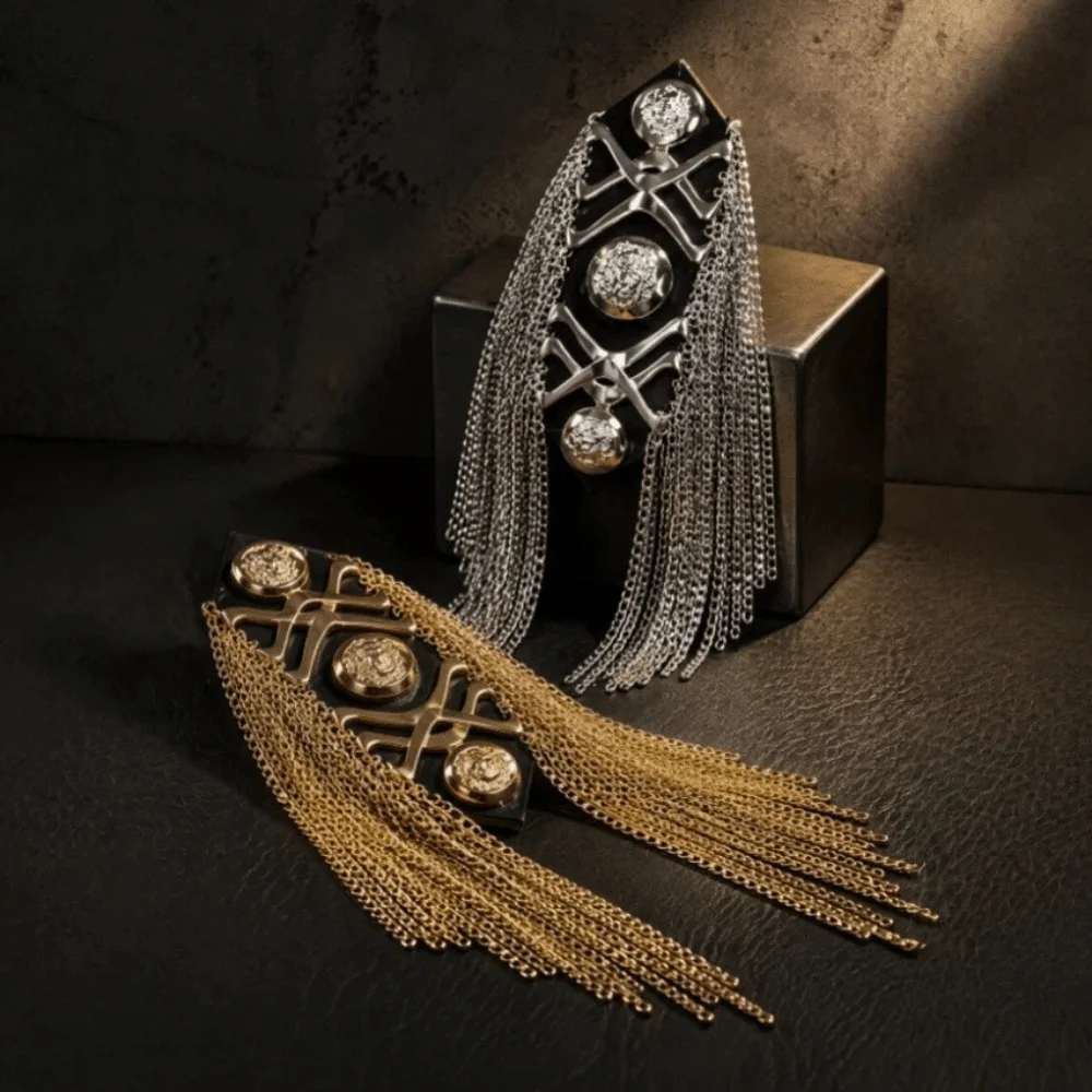 Classic Tassel Epaulettes Dynamic Visual Effects Group Uniform Collocations Shoulder Board Fancy Looks Formal Event Dress